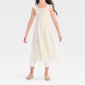 Elegant Cream Maxi Dress